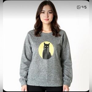 Gray and Yellow Cat Graphic Sweatshirt